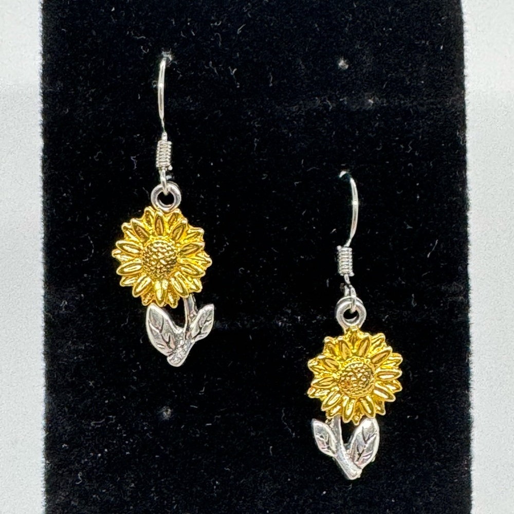 Brand New Silver and Gold tone Sunflower Dangling Earrings